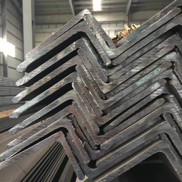 Galvanized Unequal Angle Steel (3)